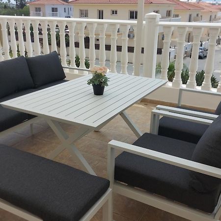 Nissi Golden Sands Sea View 2 Bedroom Apartment Ayia Napa Exterior foto