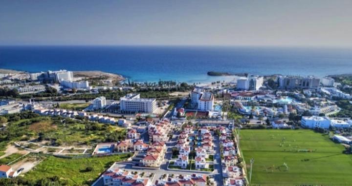 Nissi Golden Sands Sea View 2 Bedroom Apartment Ayia Napa Exterior foto