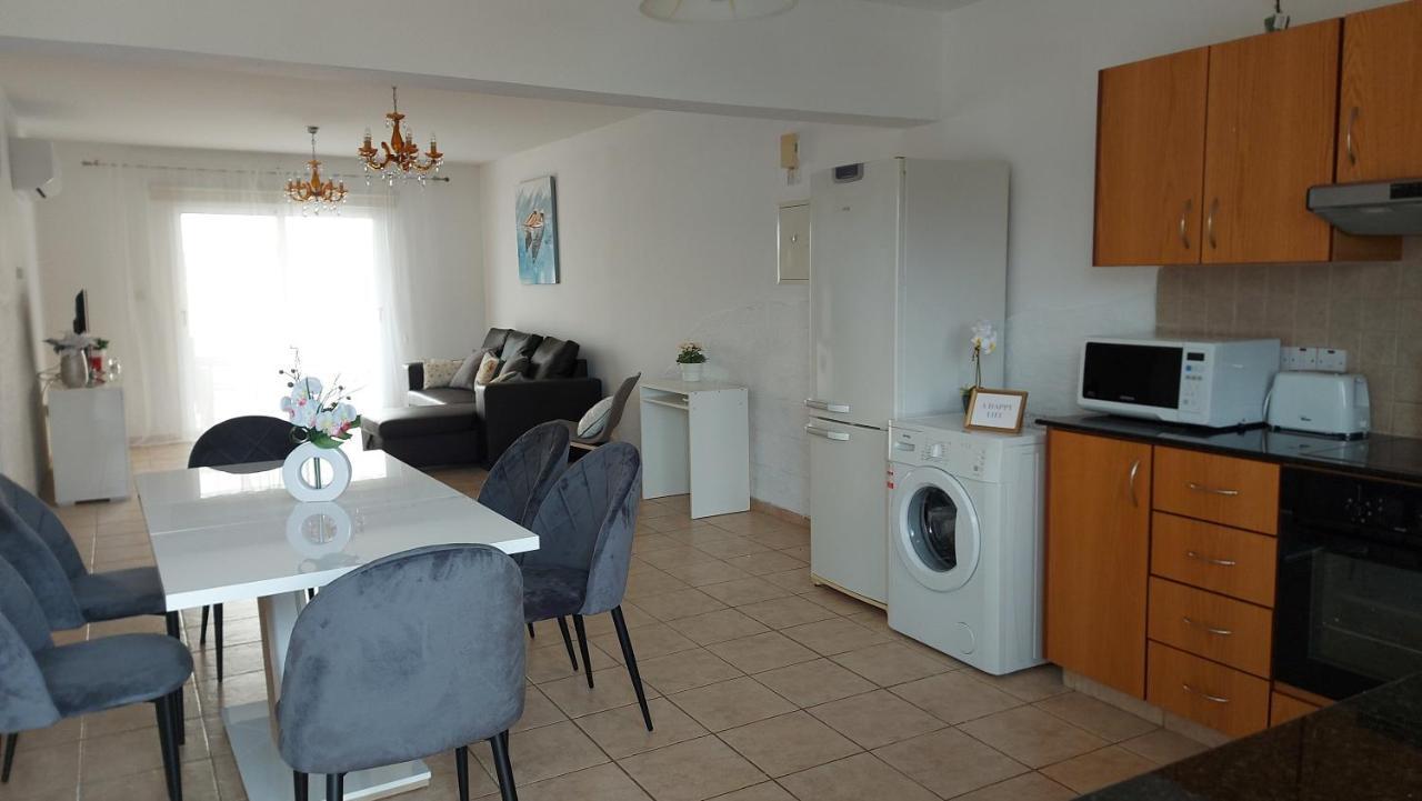 Nissi Golden Sands Sea View 2 Bedroom Apartment Ayia Napa Exterior foto